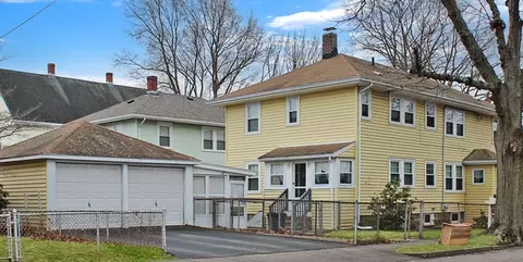 70 Hobart St, Quincy, MA 02170