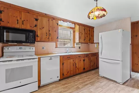 Kitchen - 9 Pershing Rd, Salem, MA 01970 photo 2 of 4