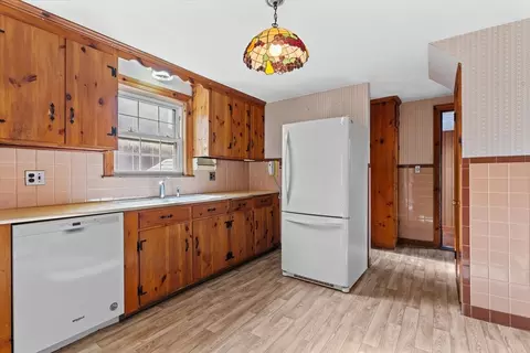Kitchen - 9 Pershing Rd, Salem, MA 01970 photo 3 of 4
