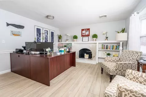 Living - 72 Pine St, Hyannis, MA 02601 photo 1 of 3
