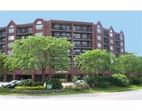 155 George Washington Blvd #707, Hull, MA 02045