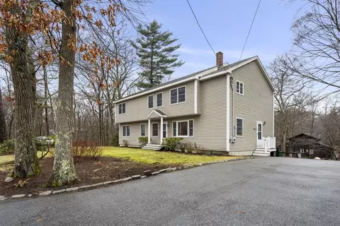 275 Echo Cove Rd, Hamilton, MA 01982