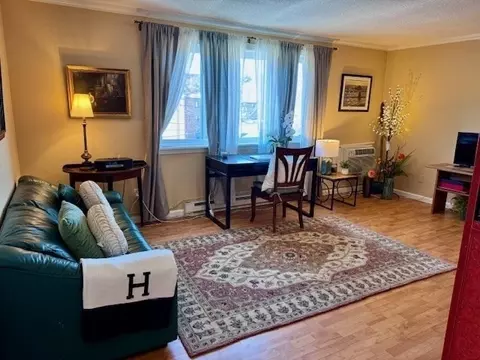 73 Nicholas Rd #J, Framingham, MA 01701