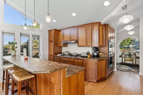 81 Riverview Rd, Gloucester, MA 01930 photo 9