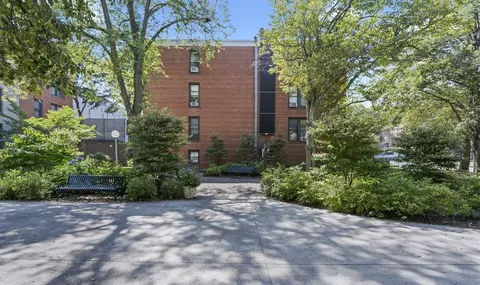 8 Juniper St #22, Brookline, MA 02445 photo 11