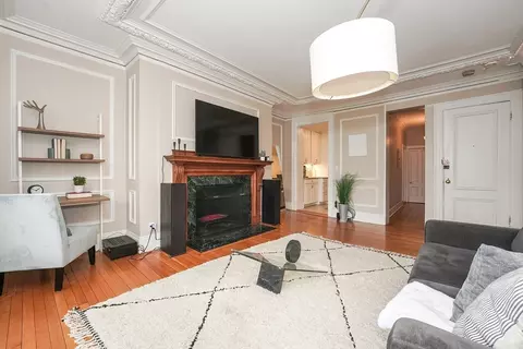 478 Beacon St #2, Boston, MA 02115