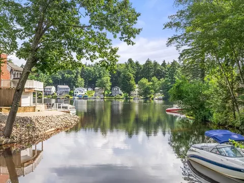 3 Inlet Dr, Holland, MA 01521