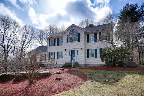 281 Green St, Northborough, MA 01532