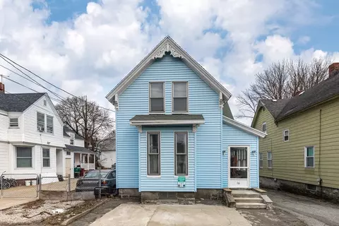 16 Osgood St, Lowell, MA 01851