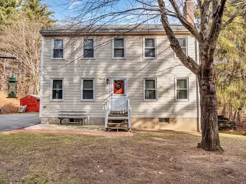 1025 Rindge Rd, Fitchburg, MA 01420