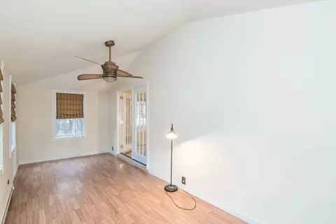 Living - 170 Parkerview St, Springfield, MA 01129 photo 6 of 6