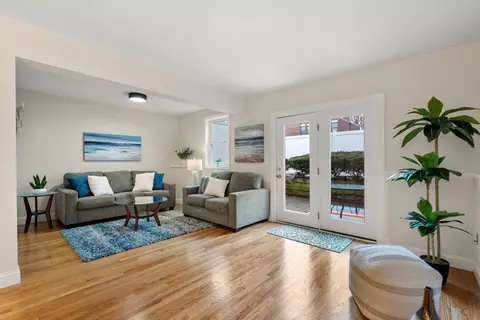 45 Harrison St #D, Boston, MA 02131