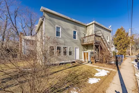 Exterior - 18 Gaugh St, Easthampton, MA 01027 photo 6 of 9