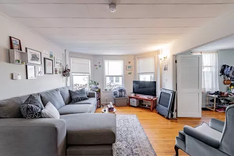 Living - 18 Gaugh St, Easthampton, MA 01027 photo 1 of 5