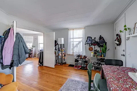 Living - 18 Gaugh St, Easthampton, MA 01027 photo 4 of 5