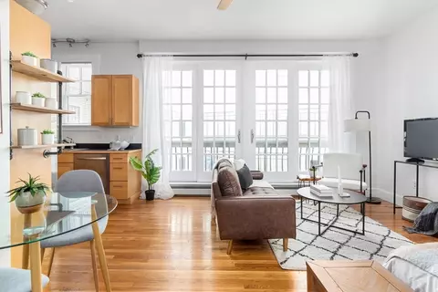 80 Webster Ave #4M, Somerville, MA 02143