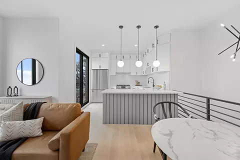 490 Bennington #PH4, Boston, MA 02128