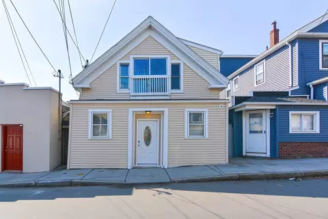 139 Prospect St, Gloucester, MA 01930