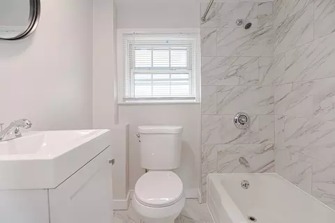 Bath - 139 Prospect St, Gloucester, MA 01930 photo 2 of 3