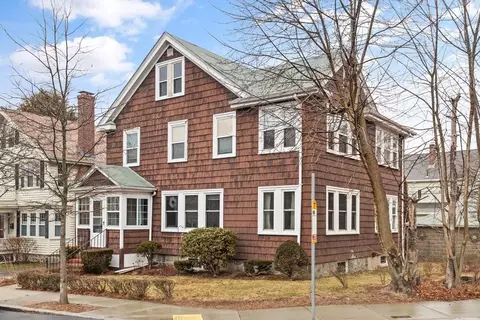 5 Avalon Rd # -7, West Roxbury, MA 02132