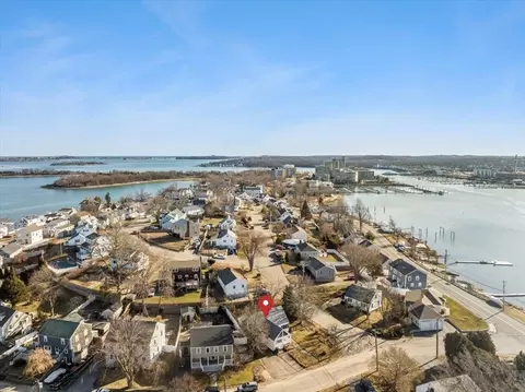 11 Prospect Hill Dr, Weymouth, MA 02191