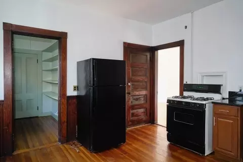 11 E Milton Rd, Brookline, MA 02445 photo 17