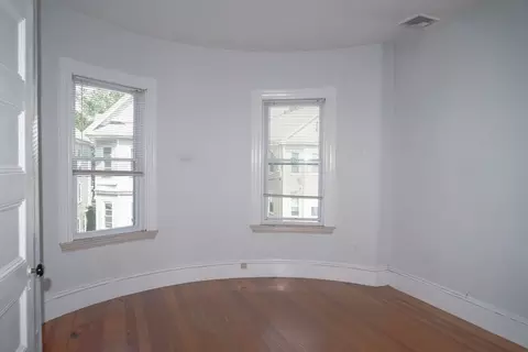11 E Milton Rd, Brookline, MA 02445 photo 16
