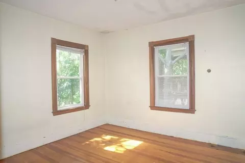 11 E Milton Rd, Brookline, MA 02445 photo 12