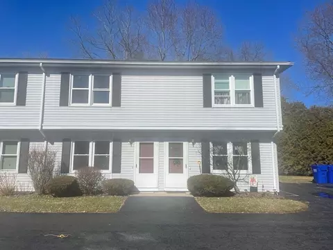 10 Greenwood St #G, Westfield, MA 01085