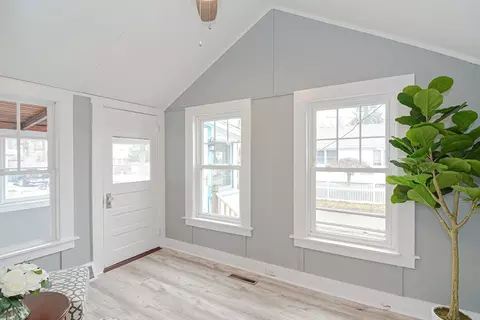 10 Sherman St, Wareham, MA 02571 photo 6