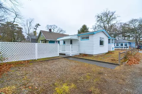 10 Sherman St, Wareham, MA 02571 photo 13