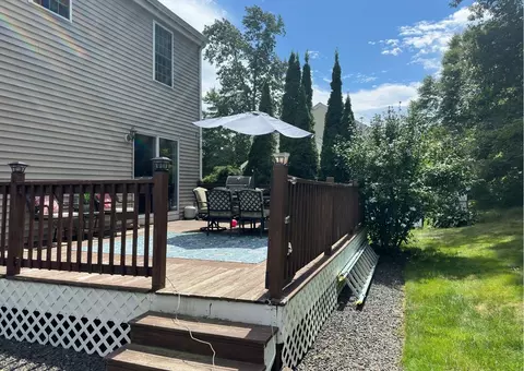 7 Ash Ln, Dudley, MA 01571 photo 38