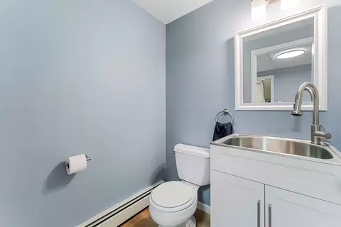 Bath - 65 Bridge St #A, Beverly, MA 01915 photo 3 of 3