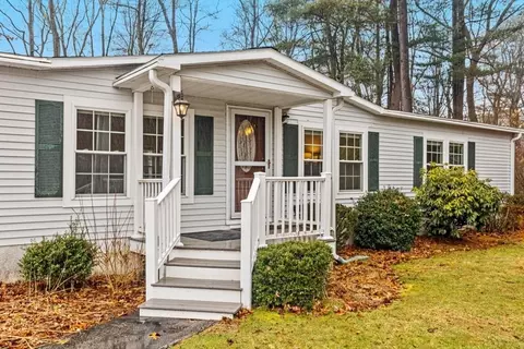 23 Fir Rd, Rockland, MA 02370