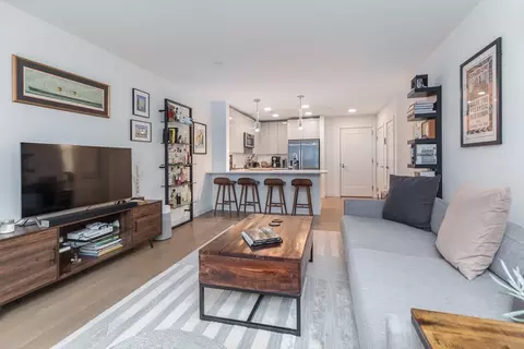 45 Lewis St #102, Boston, MA 02128
