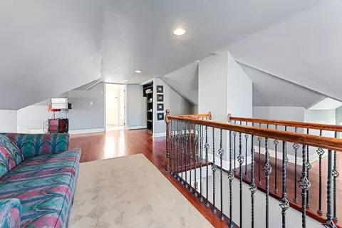 61 Saint Anthony St, Chicopee, MA 01013 photo 16