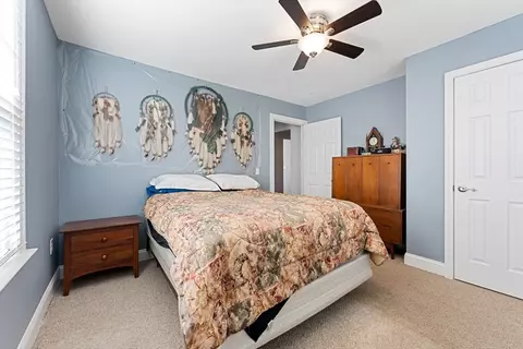61 Saint Anthony St, Chicopee, MA 01013 photo 10
