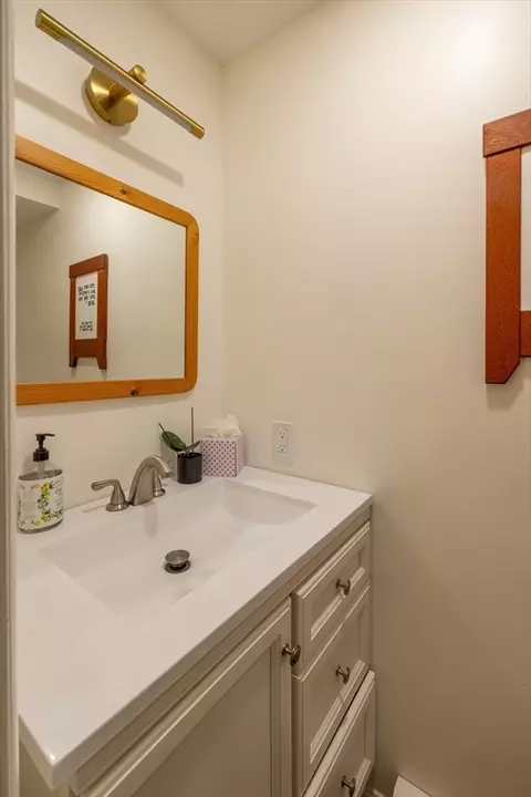 Bath - 52 Harrison Cir, Rowley, MA 01969 photo 1 of 3