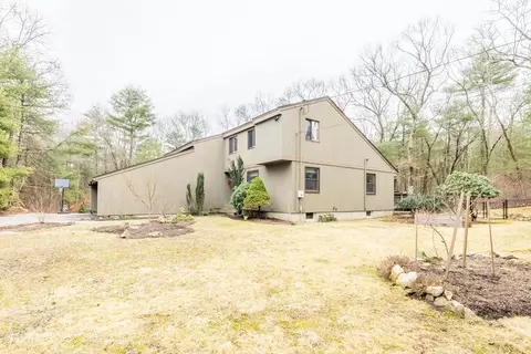 Exterior - 52 Harrison Cir, Rowley, MA 01969 photo 6 of 10