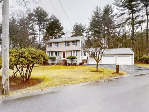 200 Cart Path Rd, Tewksbury, MA 01876