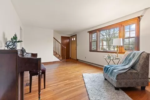 Bedroom - 17 Sturges Rd, Reading, MA 01867 photo 1 of 2