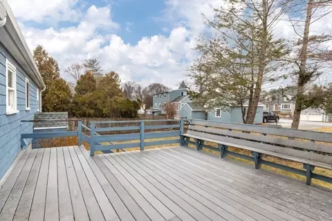 Exterior - 17 Sturges Rd, Reading, MA 01867 photo 9 of 9