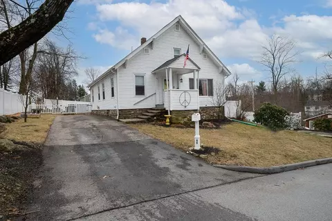 49 Toronita Ave, Worcester, MA 01605