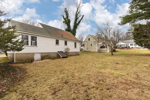 Exterior - 59 Springvale Rd, Reading, MA 01867 photo 4 of 7