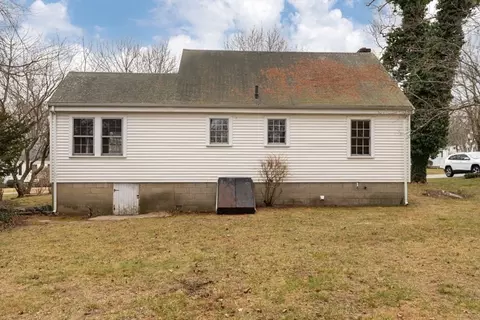 Exterior - 59 Springvale Rd, Reading, MA 01867 photo 7 of 7