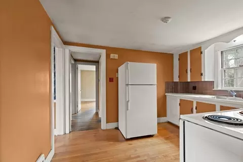 Kitchen - 59 Springvale Rd, Reading, MA 01867 photo 2 of 4