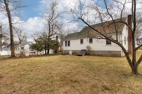 Exterior - 59 Springvale Rd, Reading, MA 01867 photo 6 of 7