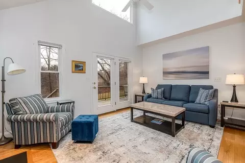 Living - 25 Delcor Dr #25, Walpole, MA 02081 photo 2 of 9