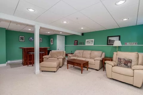 Living - 25 Delcor Dr #25, Walpole, MA 02081 photo 9 of 9