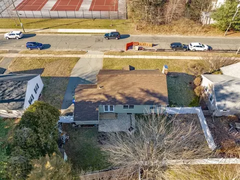 333 Surrey Rd, Springfield, MA 01118 photo 40